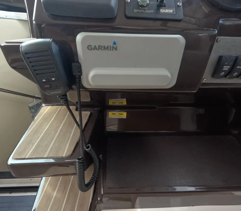 Slide: The Image of Regal 35 Sport Coupe 2015 - 50