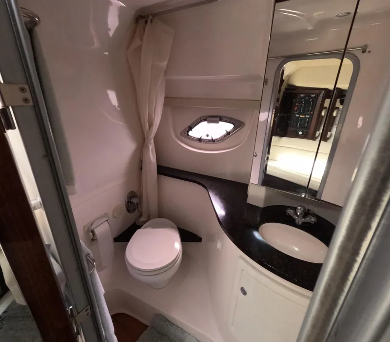 Slide: The Image of Regal 35 Sport Coupe 2015 - 78