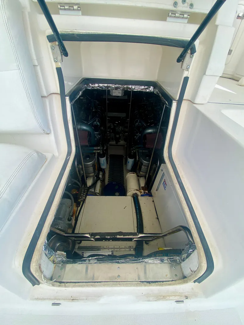 Slide: The Image of Tiara 43 Open 1999 - 61