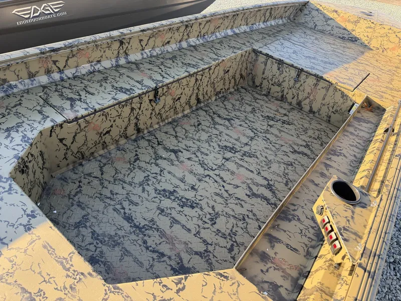 Slide: The Image of Edge Duck Boats Standard Series 756TST 2026 - 6