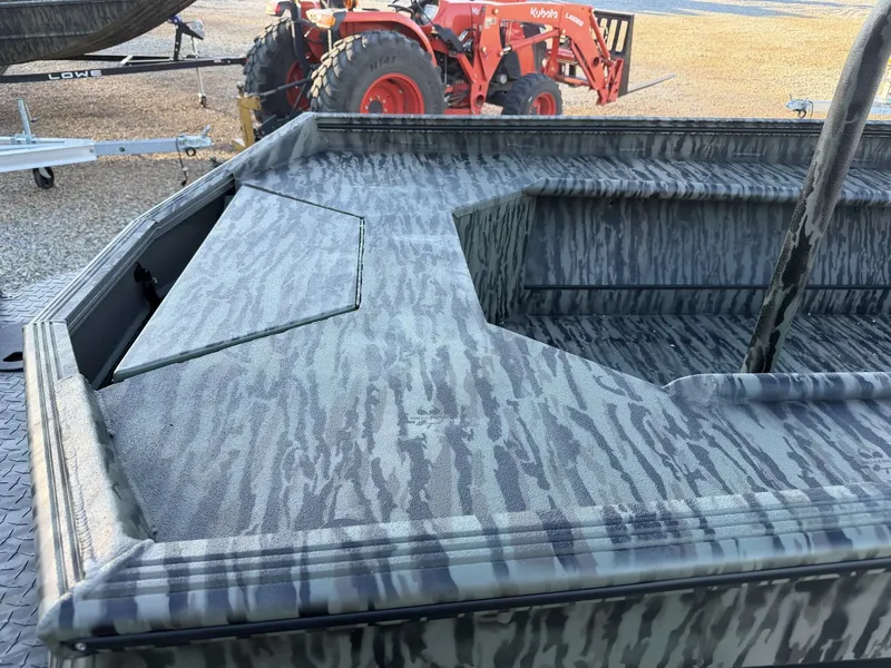 Slide: The Image of Edge Duck Boats Standard Series 756TST 2026 - 7