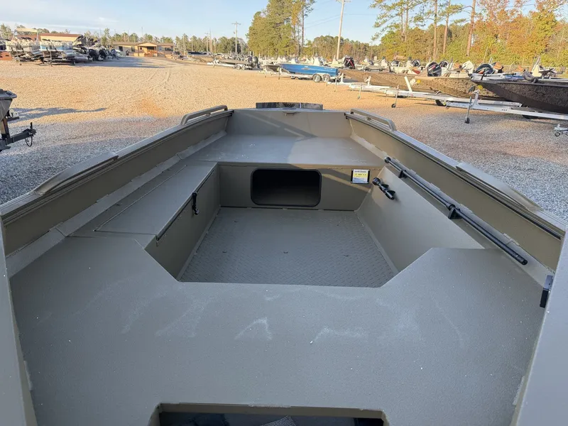 Slide: The Image of Edge Duck Boats Standard Series 553DB 2026 - 5