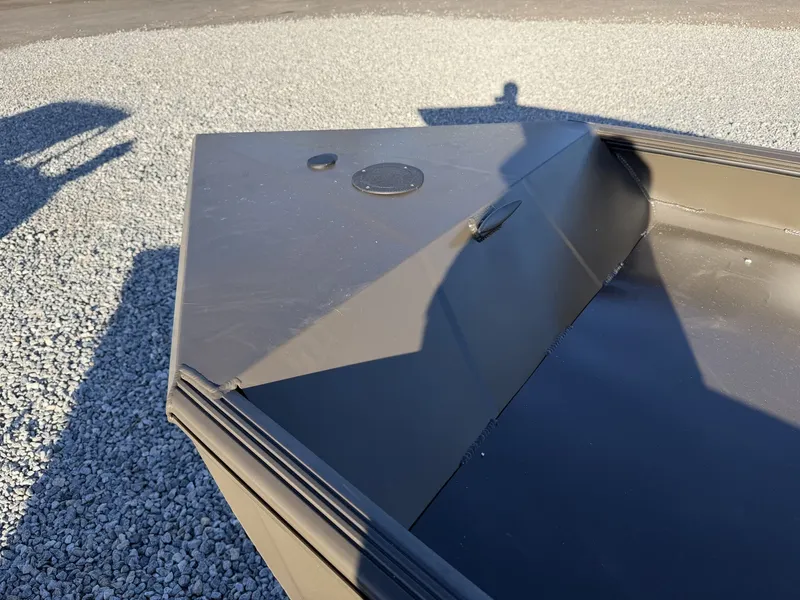 Slide: The Image of Edge Boats Sportsman Series 553DB MID DECK 2026 - 2