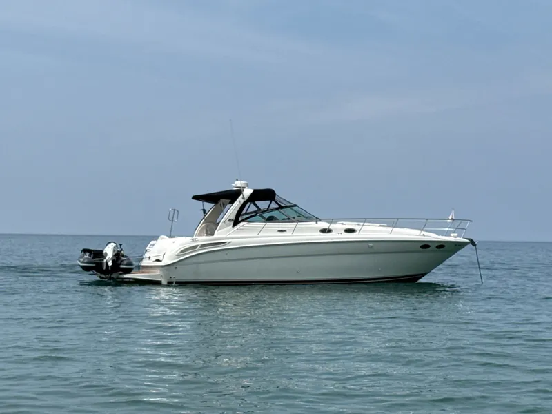 The Image of Sea Ray 380 Sundancer 2003 - 0