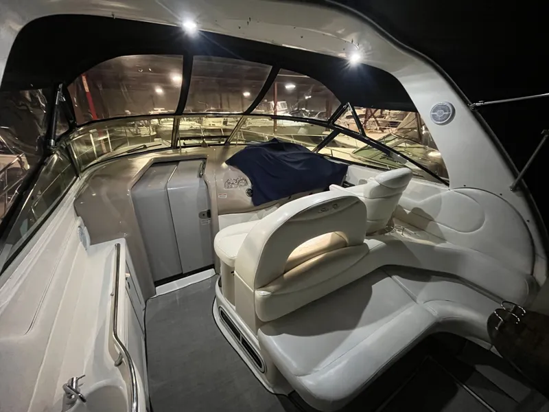 Slide: The Image of Sea Ray 380 Sundancer 2003 - 13