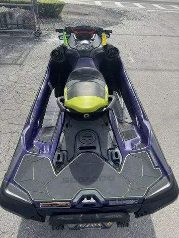 Slide: The Image of Sea-Doo RXT 2021 - 7