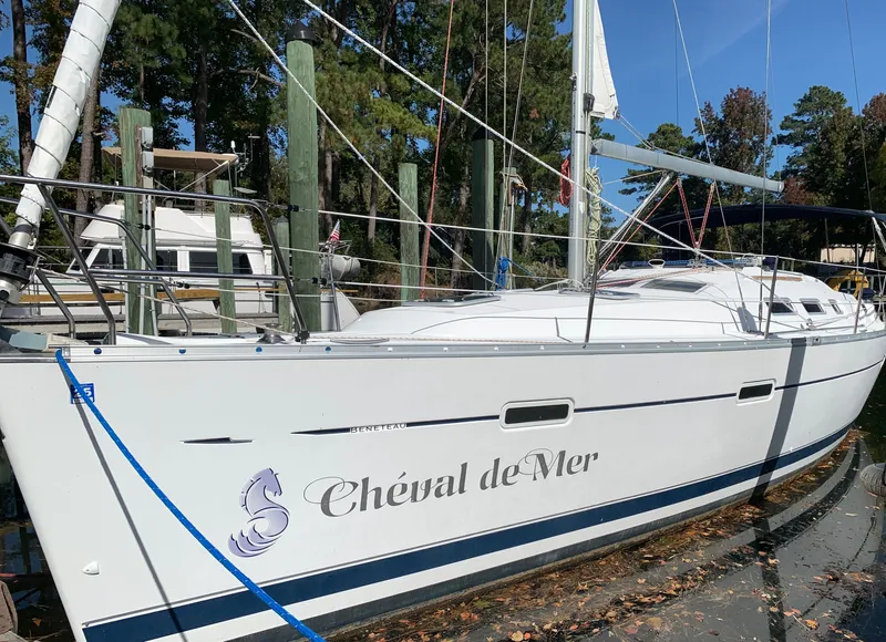 Slide: The Image of Beneteau 373 2005 - 2