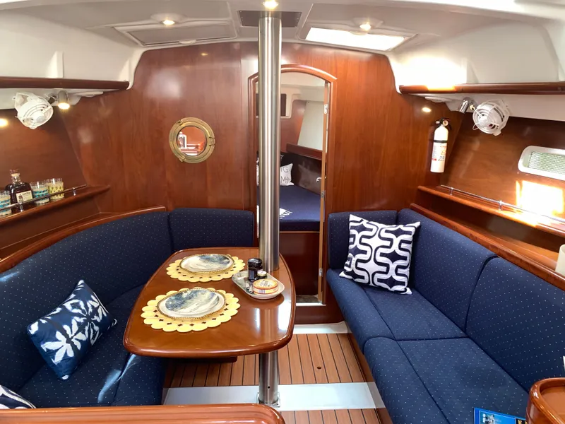 Slide: The Image of Beneteau 373 2005 - 21