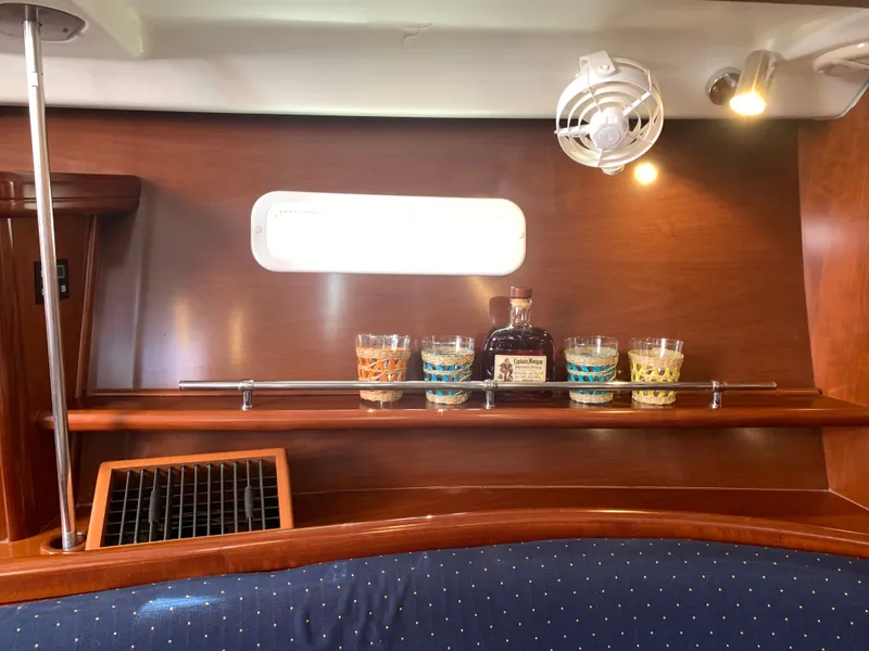 Slide: The Image of Beneteau 373 2005 - 28