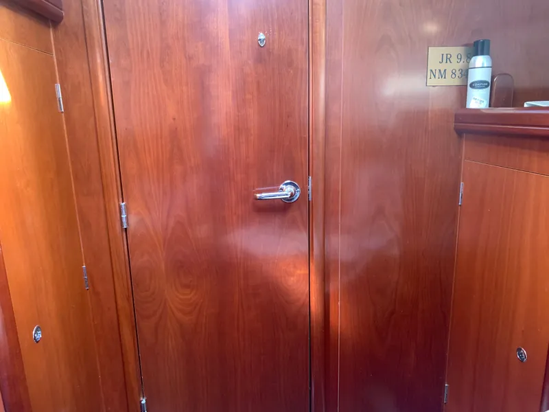 Slide: The Image of Beneteau 373 2005 - 33