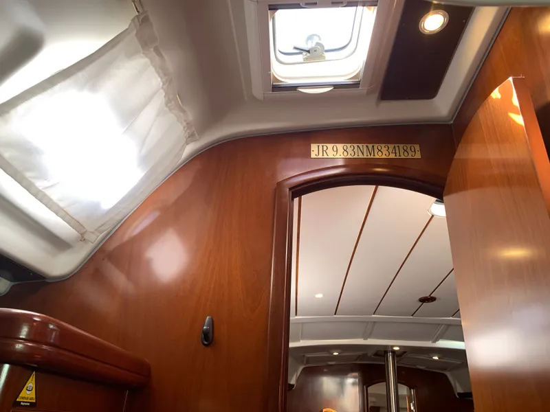 Slide: The Image of Beneteau 373 2005 - 53