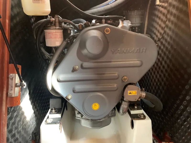 Slide: The Image of Beneteau 373 2005 - 56