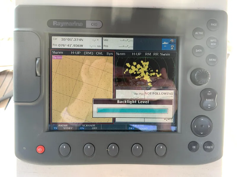 Slide: The Image of Beneteau 373 2005 - 63