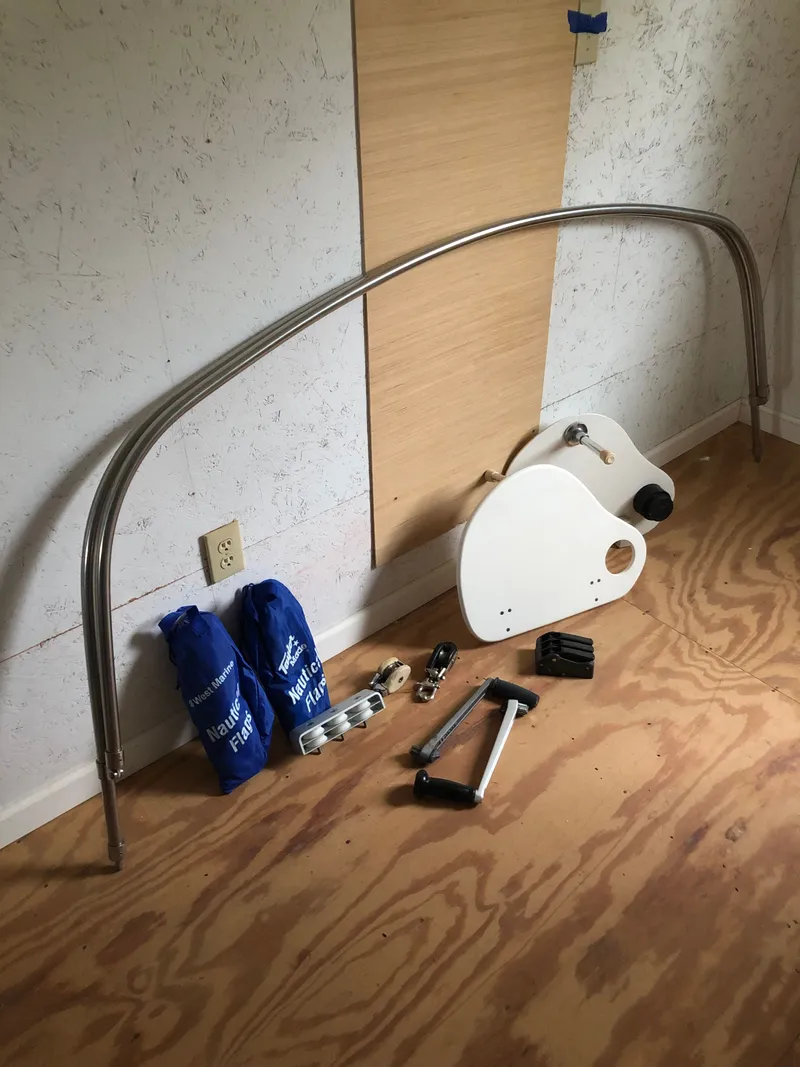 Slide: The Image of Beneteau 373 2005 - 78