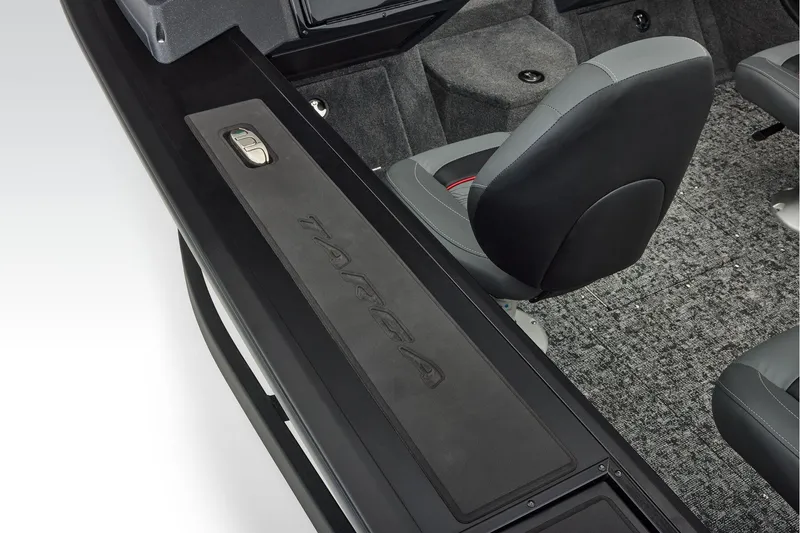 Slide: The Image of Tracker Targa V-19 WT 2026 - 42