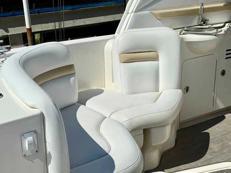 Slide: The Image of Sea Ray 38 Sundancer 2008 - 22