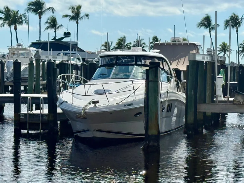 Slide: The Image of Sea Ray 38 Sundancer 2008 - 4