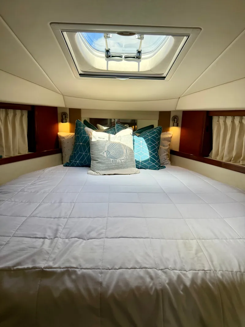 Slide: The Image of Sea Ray 38 Sundancer 2008 - 46