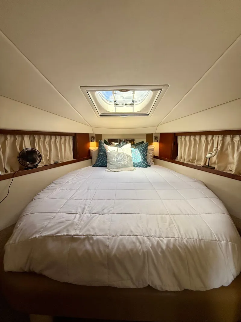 Slide: The Image of Sea Ray 38 Sundancer 2008 - 51