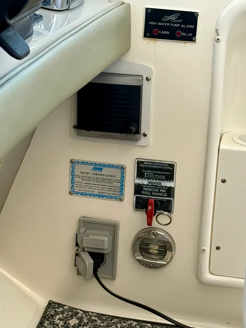 Slide: The Image of Sea Ray 38 Sundancer 2008 - 70