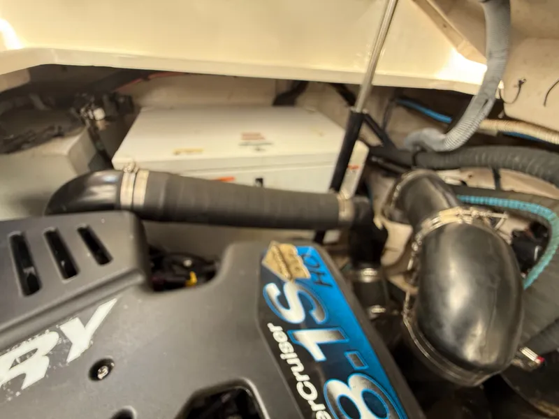 Slide: The Image of Sea Ray 38 Sundancer 2008 - 88