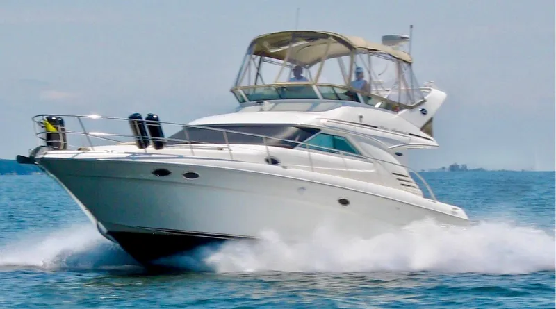 Slide: The Image of Sea Ray 400 Sedan Bridge 2003 - 4