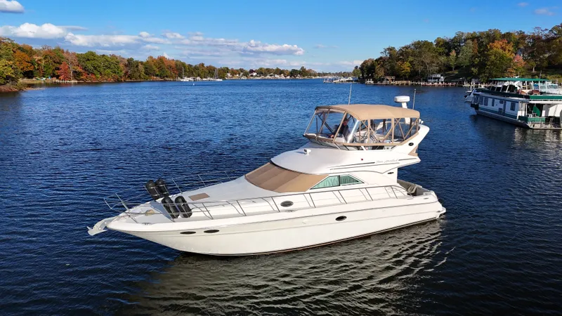 Slide: The Image of Sea Ray 400 Sedan Bridge 2003 - 6