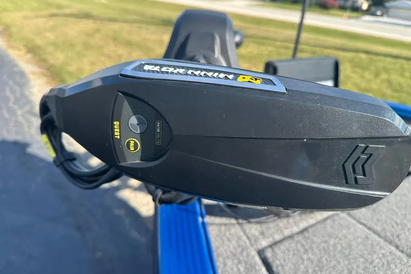 Slide: The Image of Close-up of a 2024 Lund 2075 Pro-V Bass XS boat component. - 26