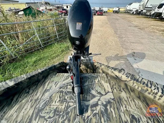 Slide: The Image of SeaArk 1752 Slayer X Pro 2026 - 20