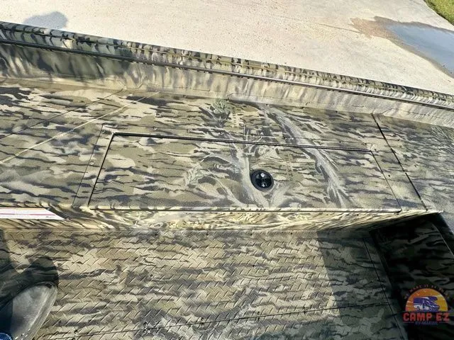 Slide: The Image of SeaArk 1752 Slayer X Pro 2026 - 25