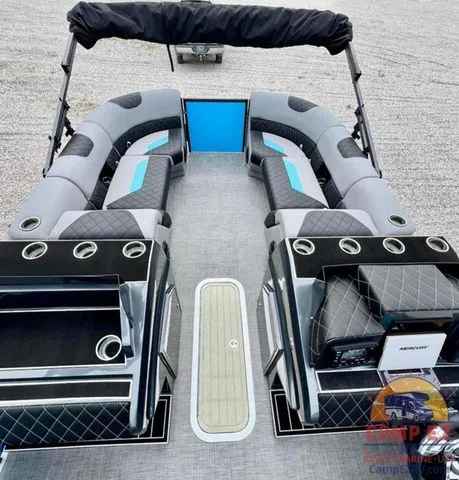 Slide: The Image of Massimo T-25 ULTRA LOUNGER 2024 - 5