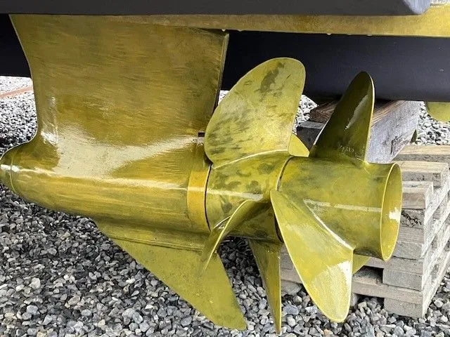 Slide: The Image of Sea Ray 43 / 47 SUNDANCER 2009 - 17