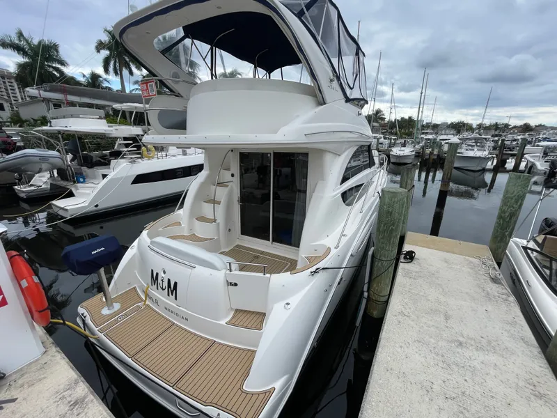 Slide: The Image of Meridian 341 Sedan 2008 - 1