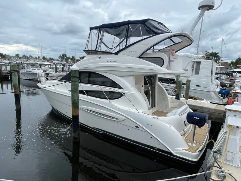 Slide: The Image of Meridian 341 Sedan 2008 - 2