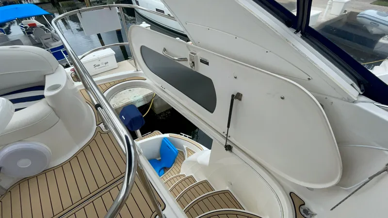 Slide: The Image of Meridian 341 Sedan 2008 - 33