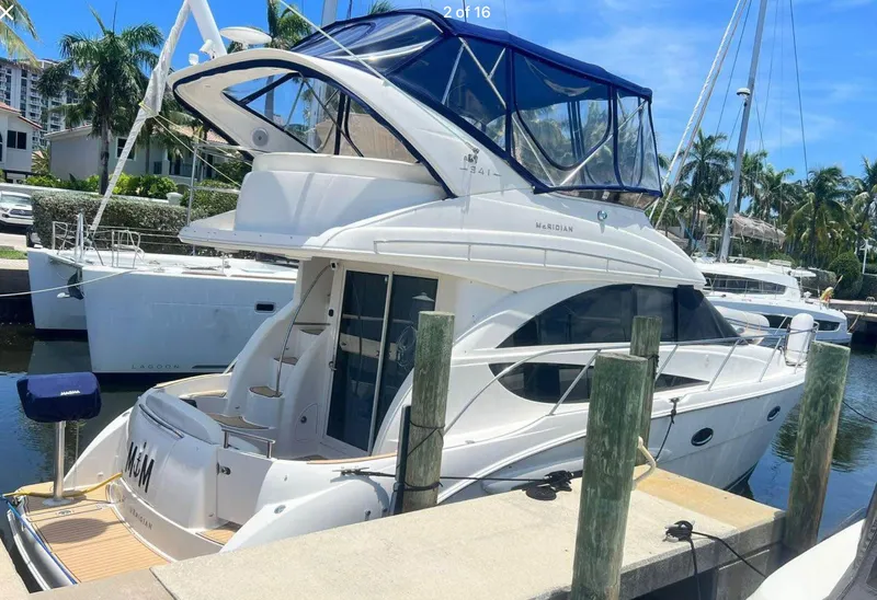 Slide: The Image of Meridian 341 Sedan 2008 - 4