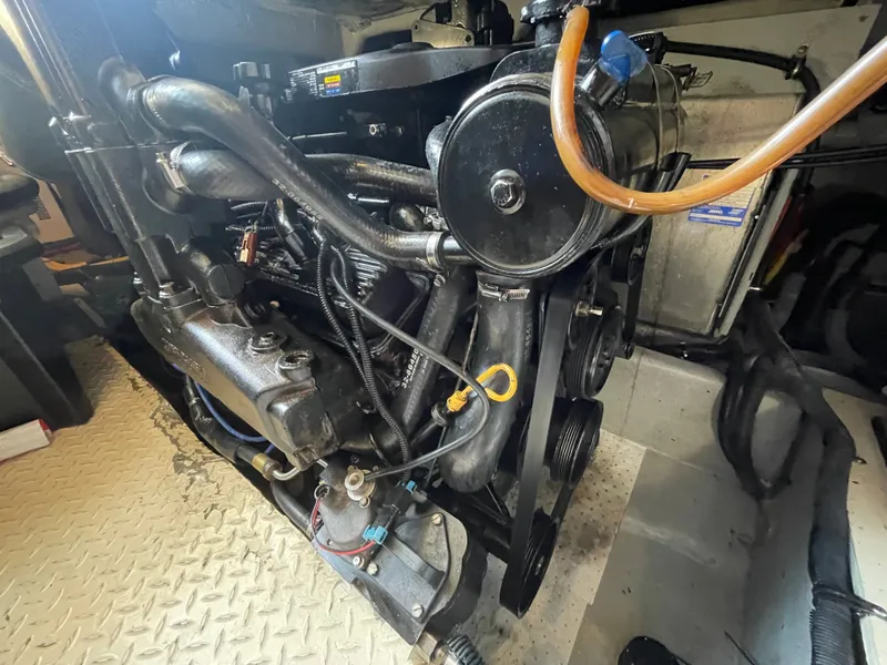 Slide: The Image of Meridian 341 Sedan 2008 - 41