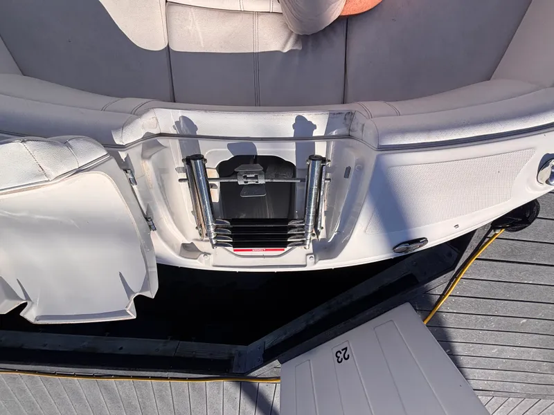 Slide: The Image of Sea Ray SDX 270 OUTBOARD 2020 - 13