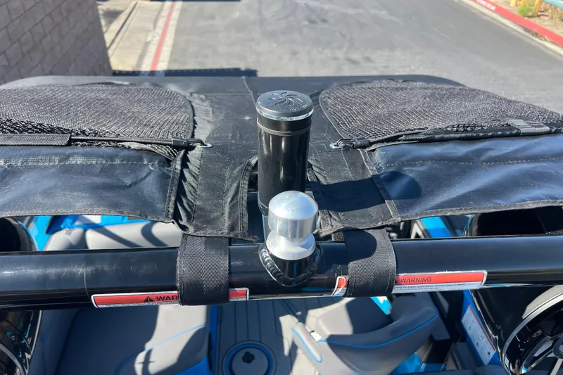 Slide: The Image of 2022 Moomba Kaiyen boat capacity label, 15 persons or 2100 lbs, U.S. Coast Guard compliant. - 41