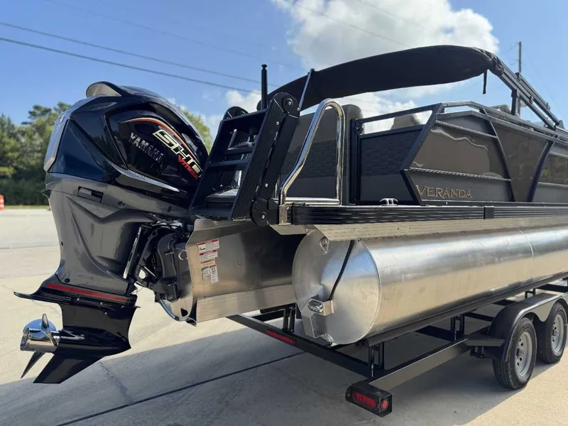 Slide: The Image of Veranda VR 265L 2026 - 16
