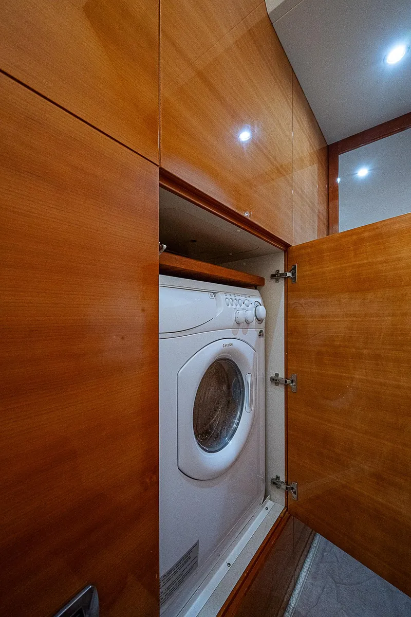 Slide: The Image of 2009 Aicon - interior/laundry - 74