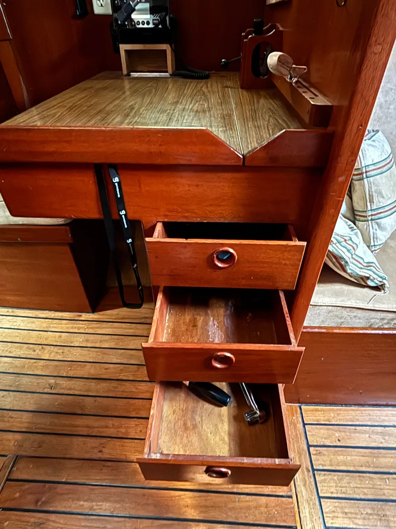 Slide: The Image of Hallberg-Rassy 38 1979 - 103