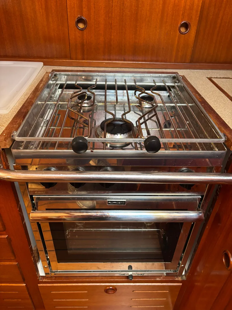 Slide: The Image of Hallberg-Rassy 38 1979 - 119