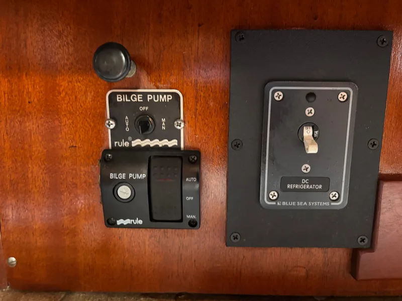 Slide: The Image of Hallberg-Rassy 38 1979 - 120