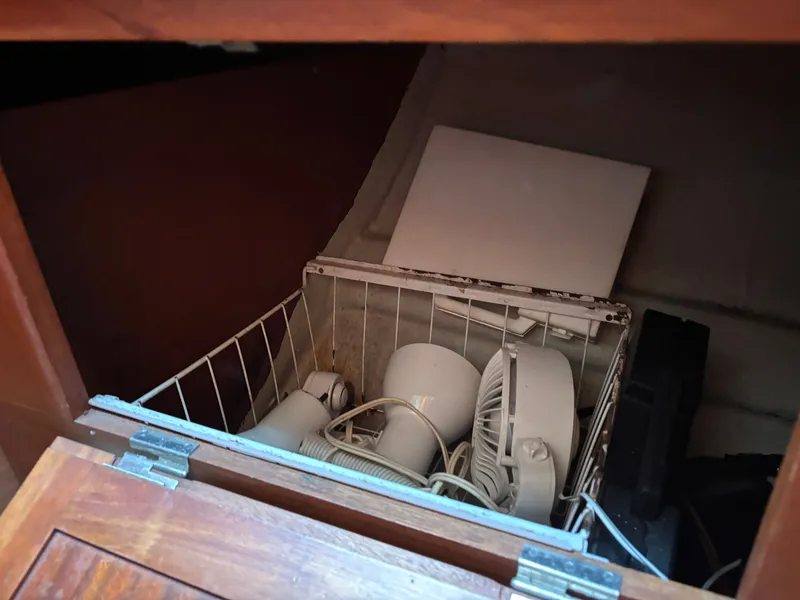 Slide: The Image of Hallberg-Rassy 38 1979 - 135