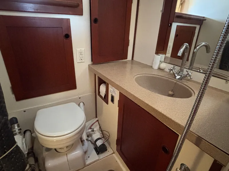 Slide: The Image of Hallberg-Rassy 38 1979 - 142