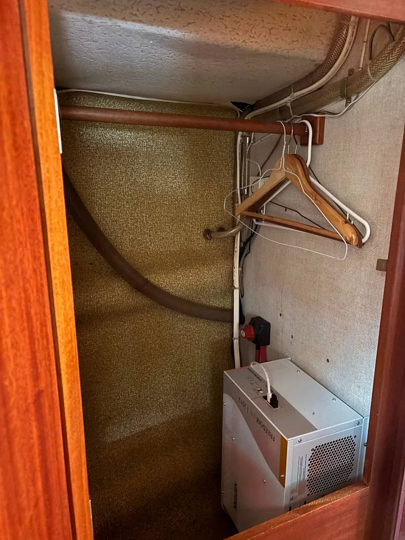 Slide: The Image of Hallberg-Rassy 38 1979 - 154