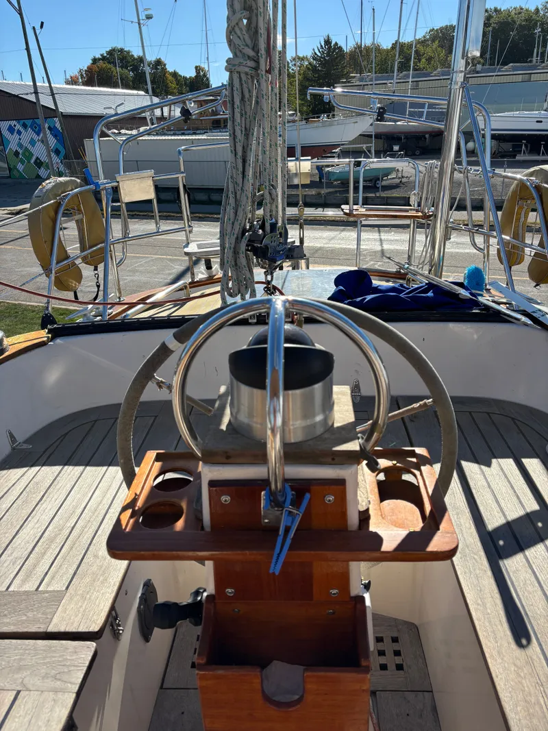 Slide: The Image of Hallberg-Rassy 38 1979 - 54