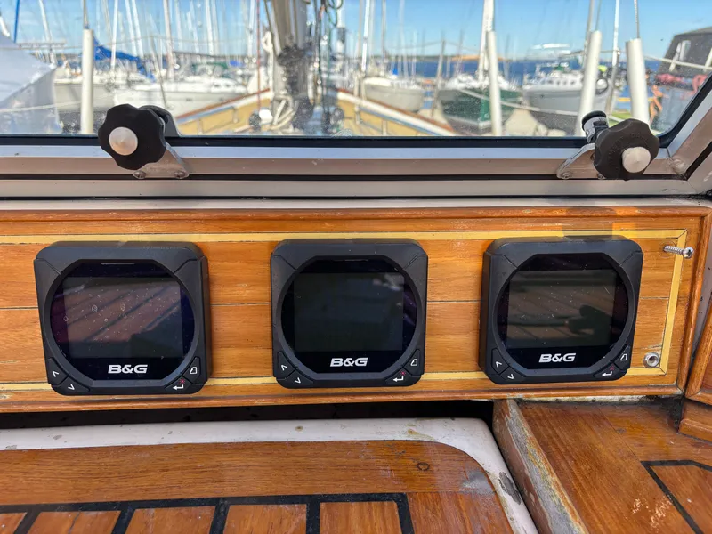 Slide: The Image of Hallberg-Rassy 38 1979 - 62