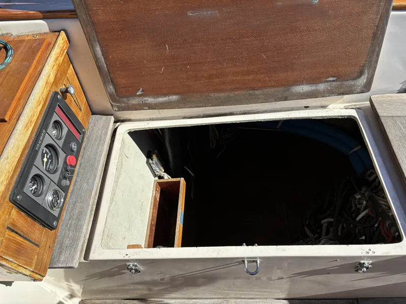 Slide: The Image of Hallberg-Rassy 38 1979 - 69